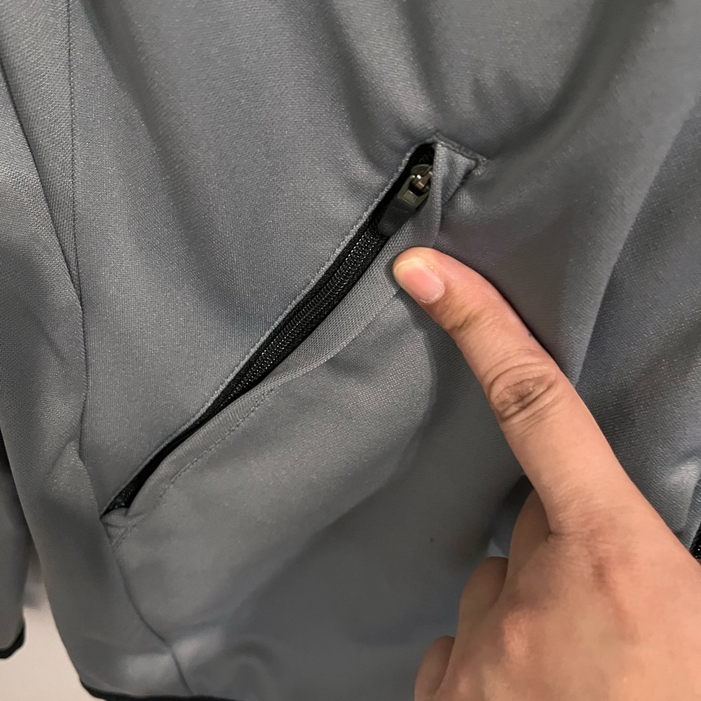 - Nike Jacket - Picture 4 of 8